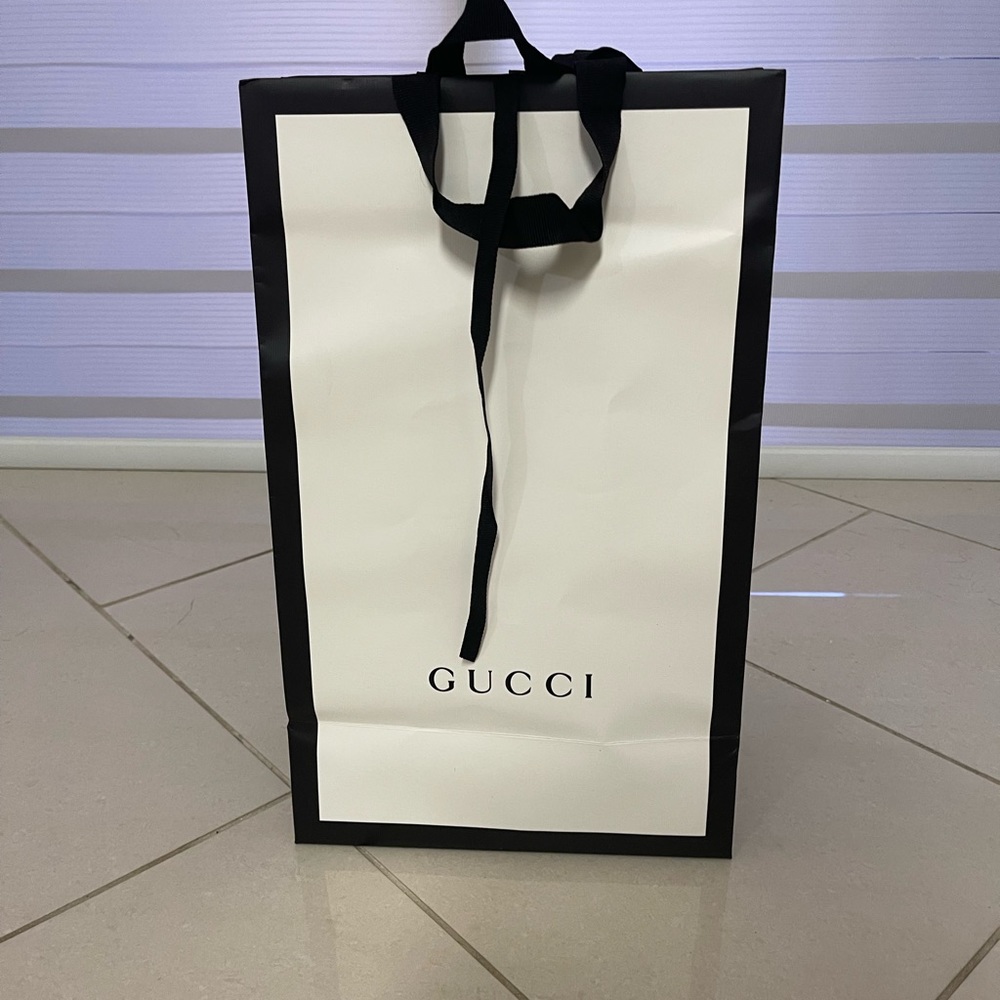 Gucci little retail bag